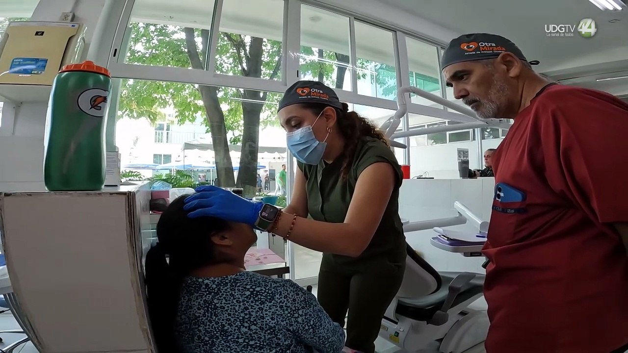 Entregan 64 prótesis oculares en la quinta jornada del DIF Guadalajara