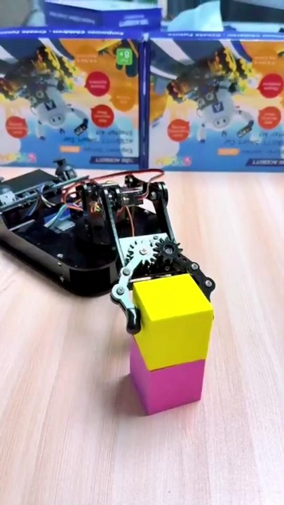 Découvrez Le Kit Robot Araignée Esp8266 Contrôlé Par App : Éducation Stem Innovante