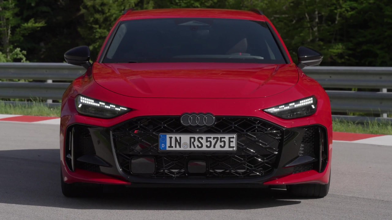 The new Audi RS 5 Avant Exterior Design in Progressive red