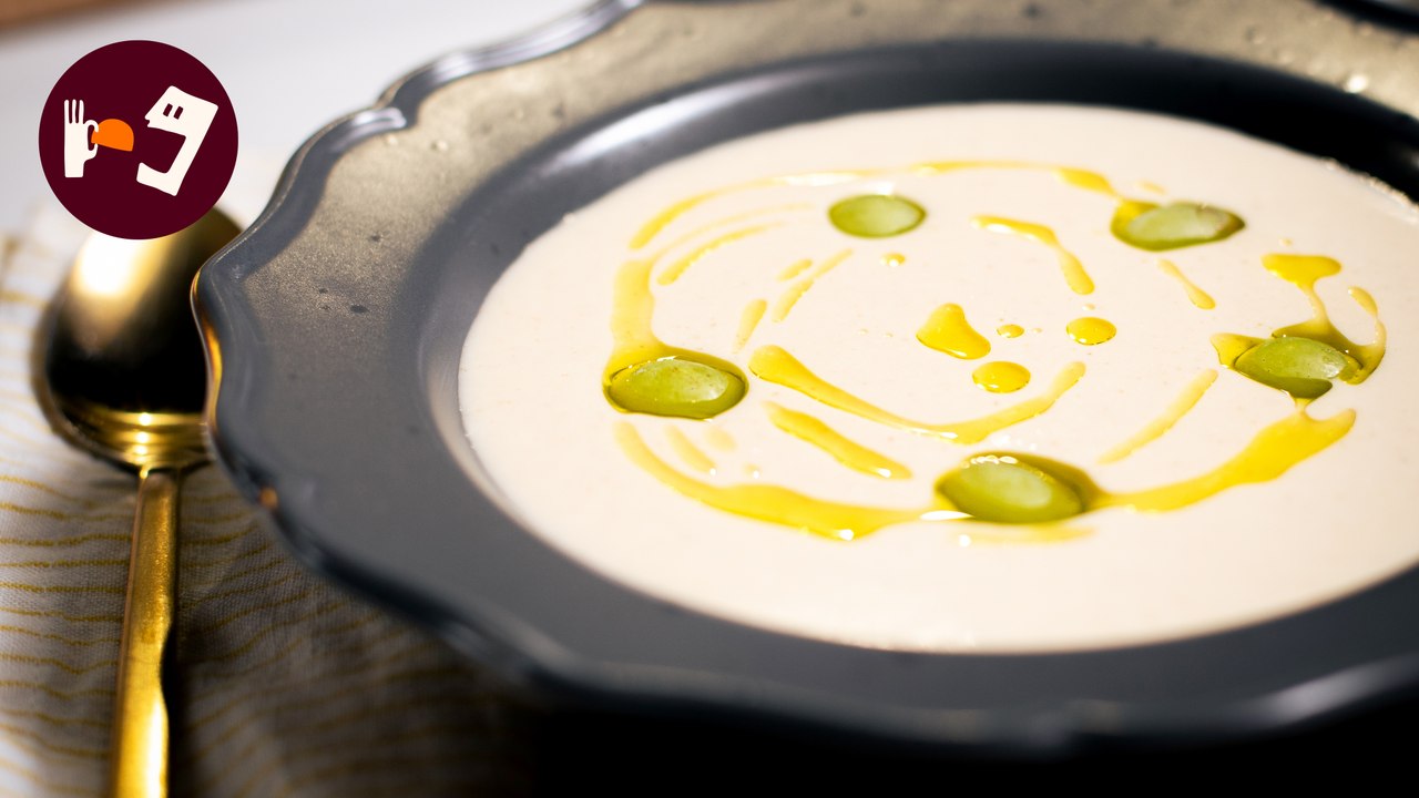 Ajoblanco andaluz: la sopa fría española que nadie conoce