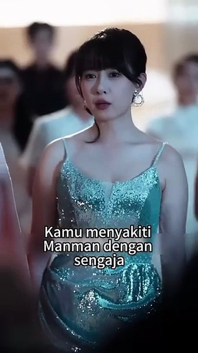 Menjadi Pelayan Untuk Melunasi Hutang | Becoming a Servant to Pay Off Debt | Drama China | SUB INDO [Full Movie]