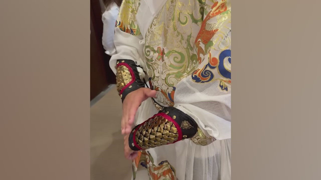 Las 'mofas' a Pedri por su viaje a China