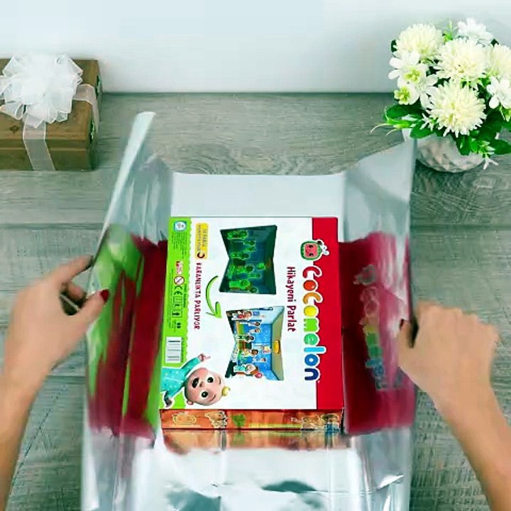 The easiest way to wrap a tricky gift 🎁🎁