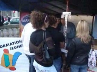 Virevoltés Stand Information Jeunesse