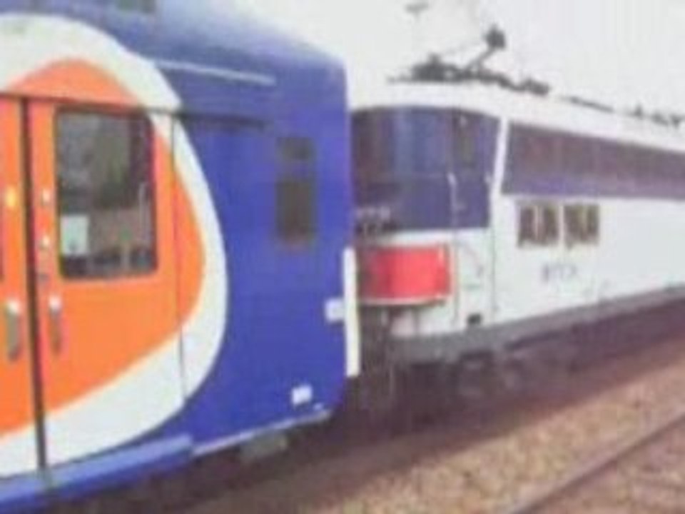 GL et TER en gare de Vernon