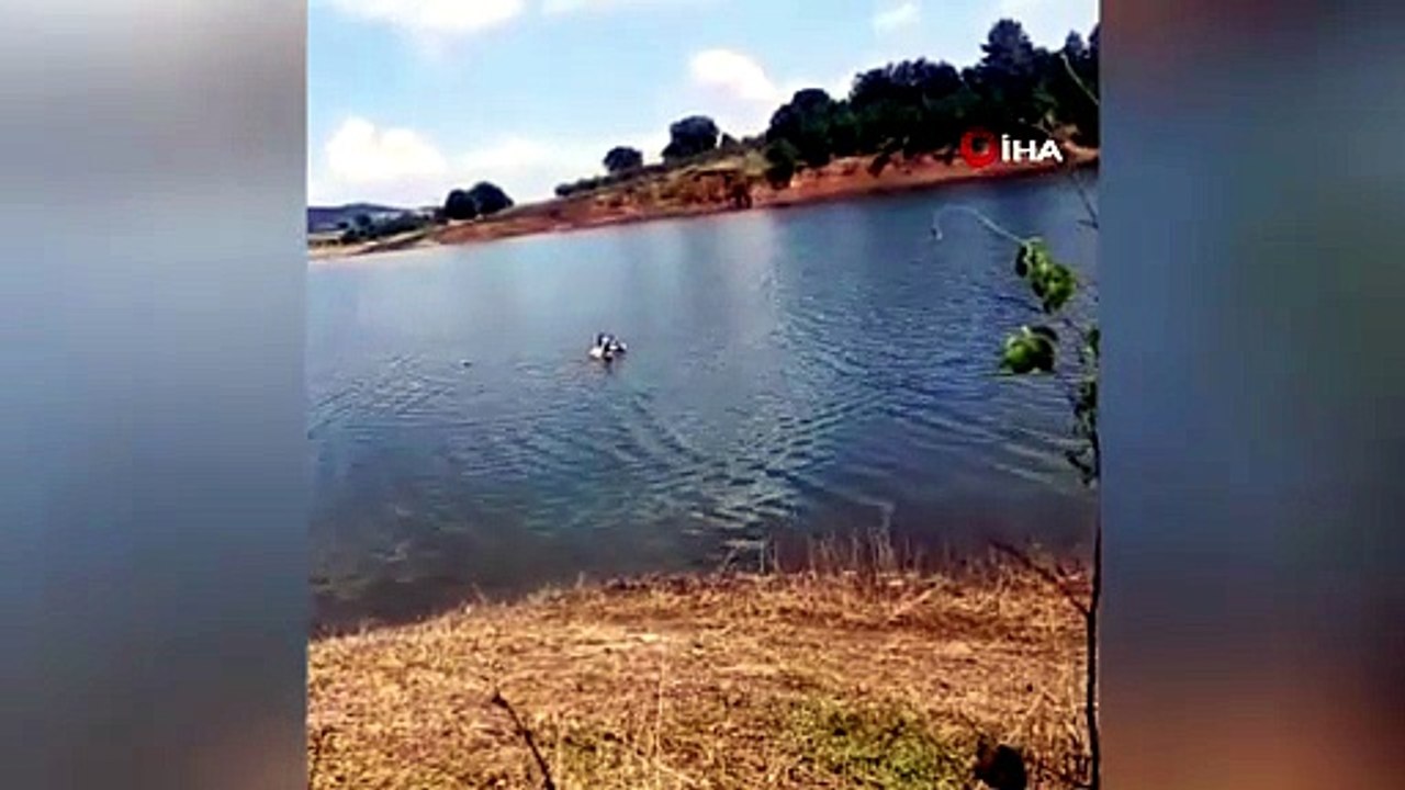 Bursa\'da baraja uçan otomobili böyle çıkardı!