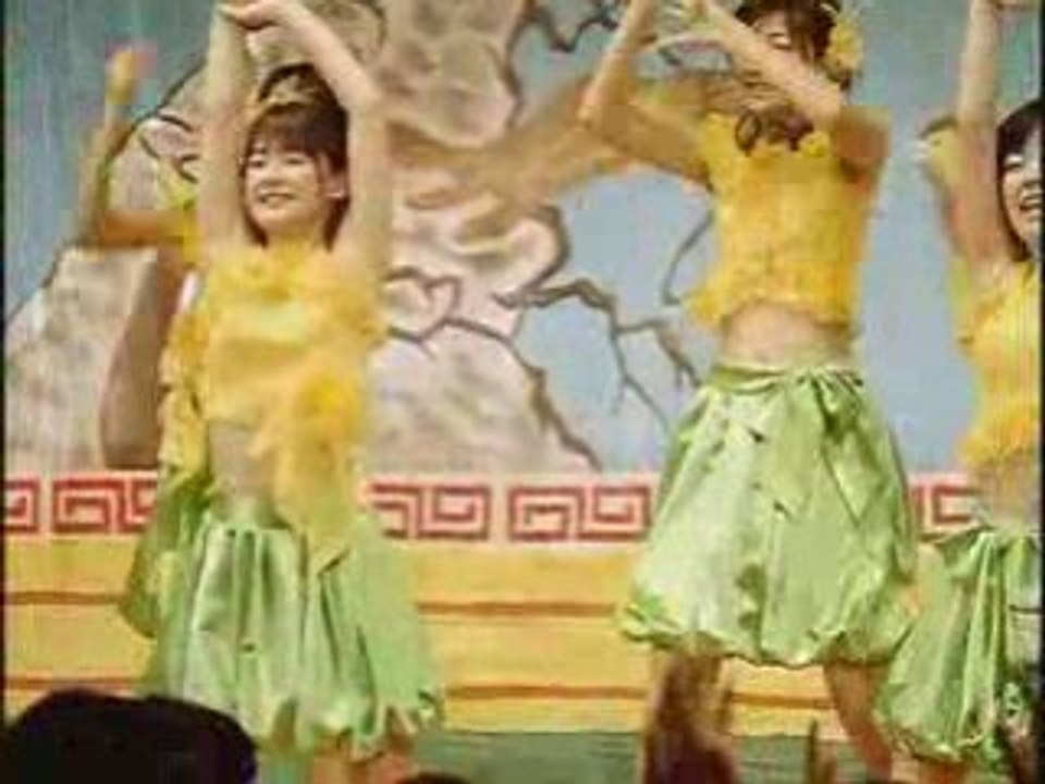 Berryz Koubou - Jinngisukan Dance Shot Version