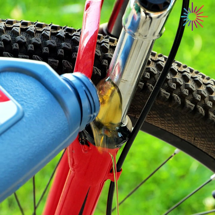Quick fix for noisy bike suspension 🎶🚴