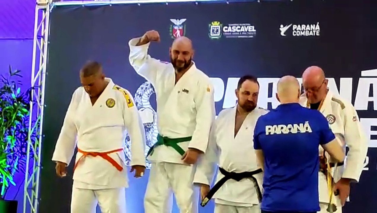 Judocas da Associação Juan Jimenez conquistam dois ouros e um bronze no Paraná Combate 2026