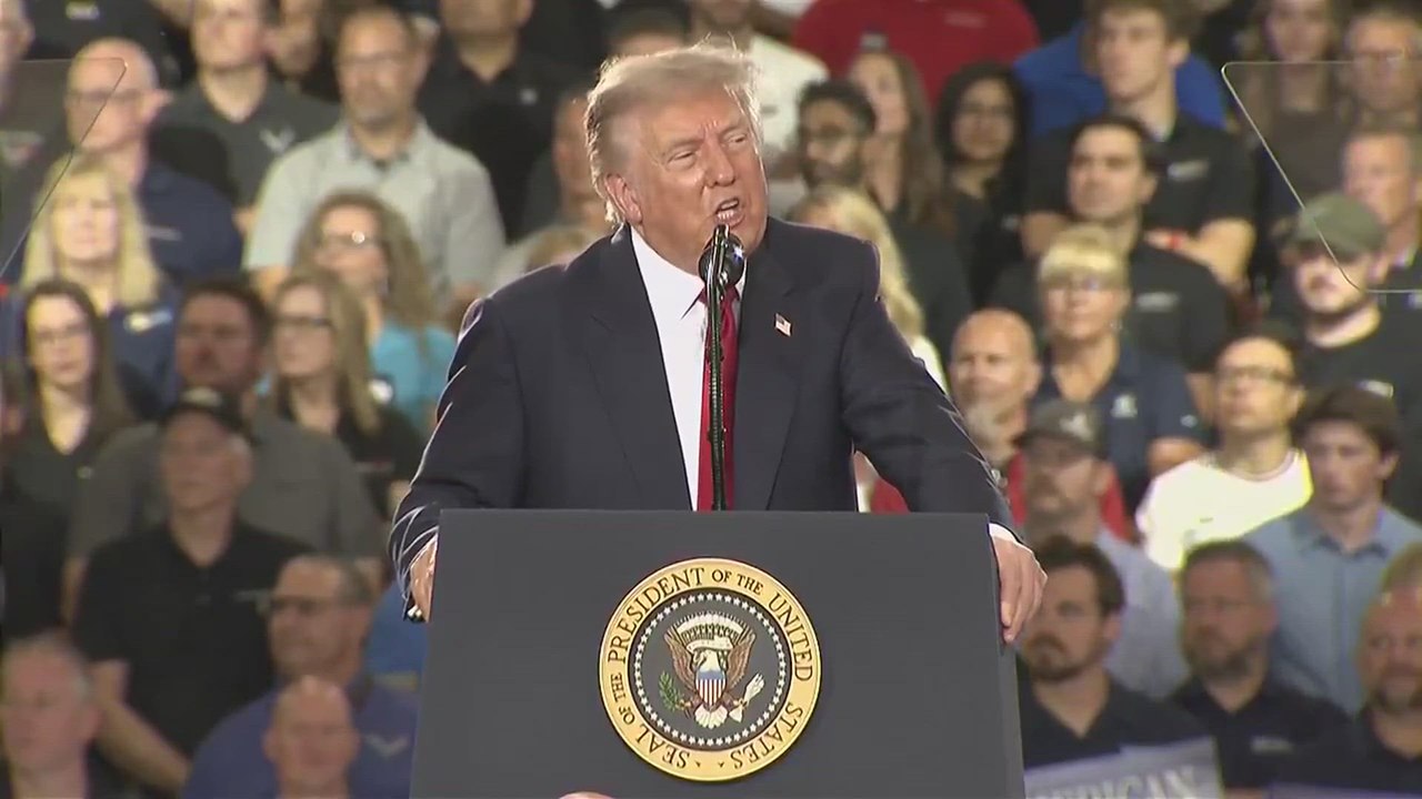 Trump Calls Protester a Communist in Tense Rally Moment
