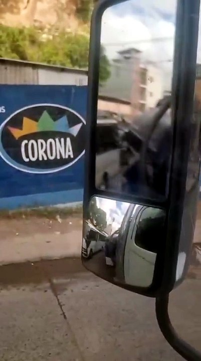 Busero es detenido por la Policía