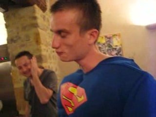 EVG de Matt : superman boit un coup