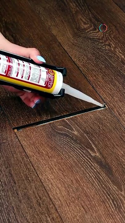 Easy fix for space between hardwood flooring! 🙌💯