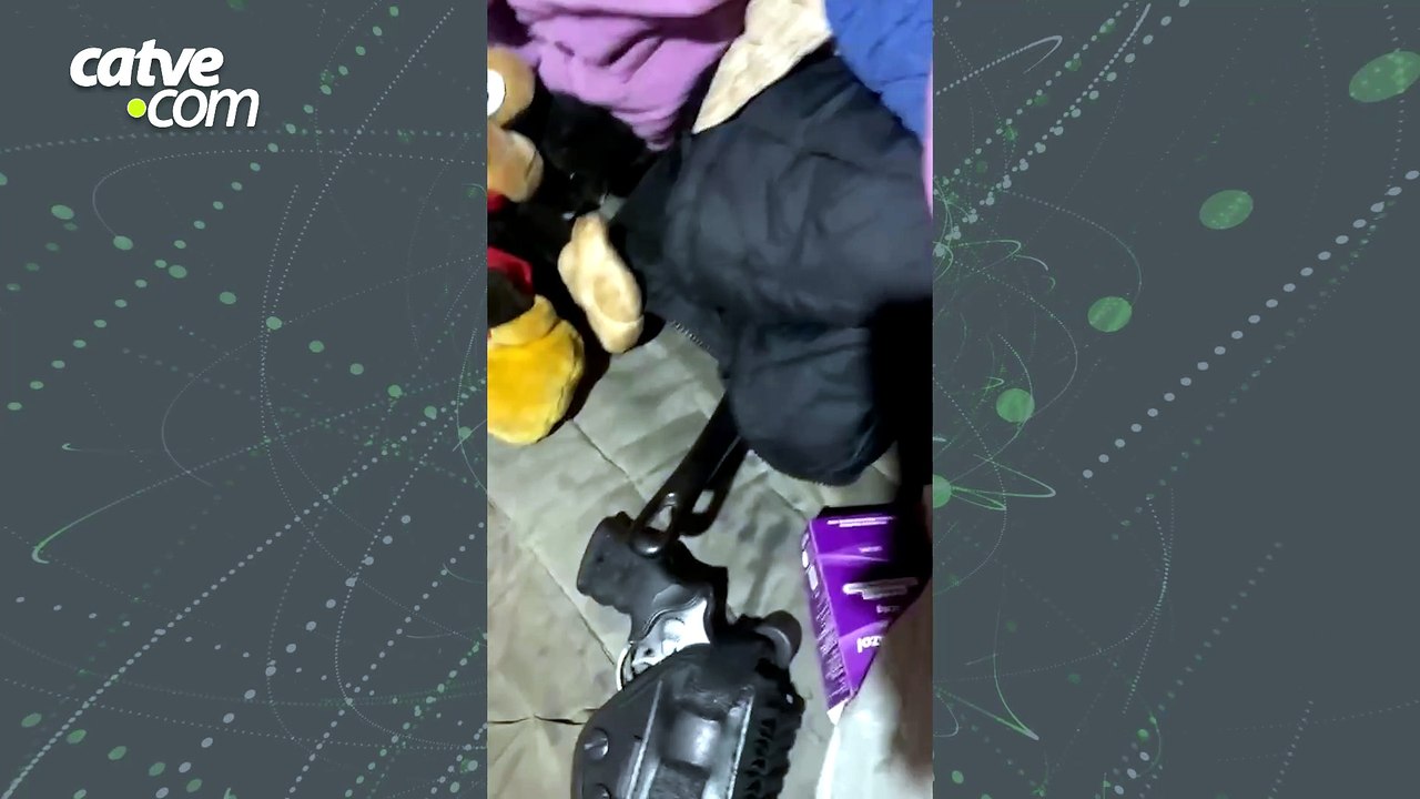 Crack é encontrado escondido dentro de Mickey de pelúcia durante ação da PM em Cascavel