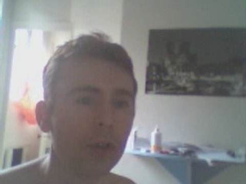 Wiwi égratigne L'amour fait la force