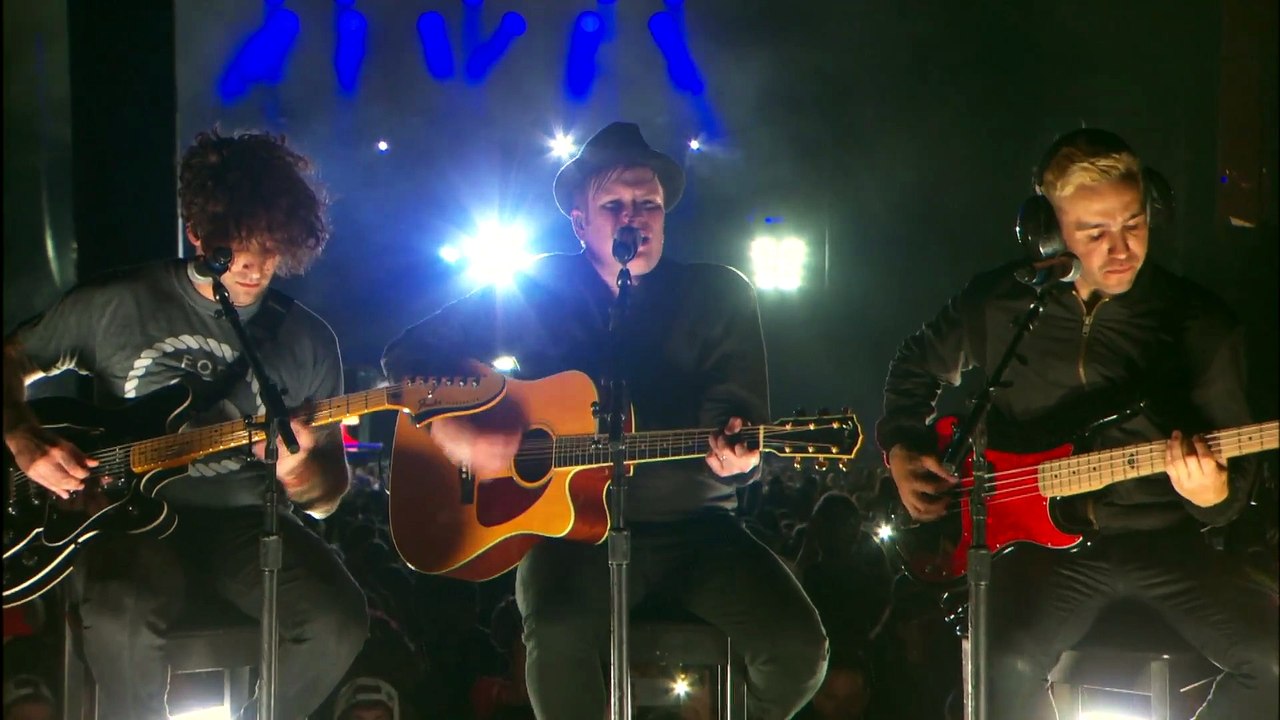 Immortals - Fall Out Boy (acoustic)