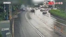 3死4傷影片曝！南投71歲休旅車駕駛追尾彈飛逆向連環撞