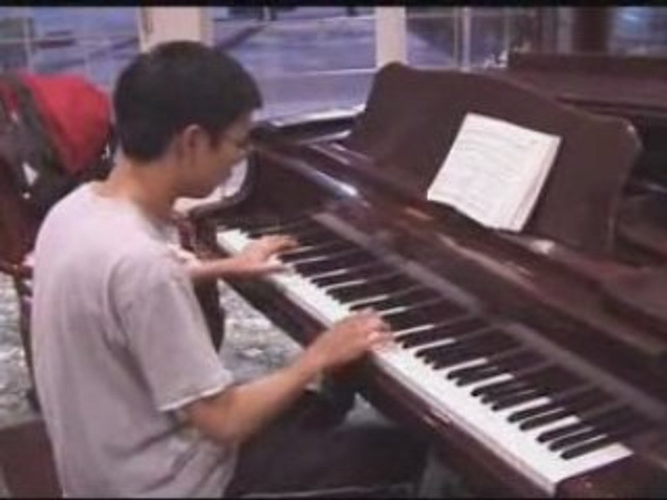 Mario piano