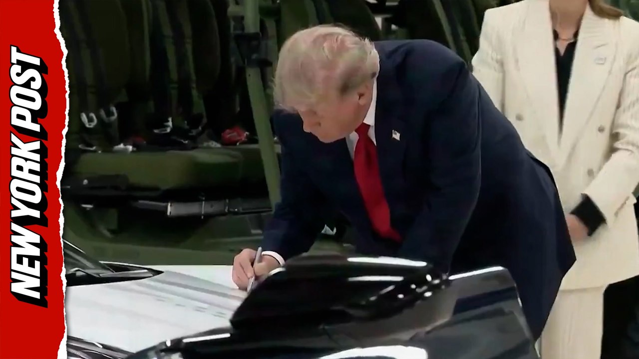 Trump signs Corvette "Stars & Steel Edition" at GM facility in Milford, Michigan