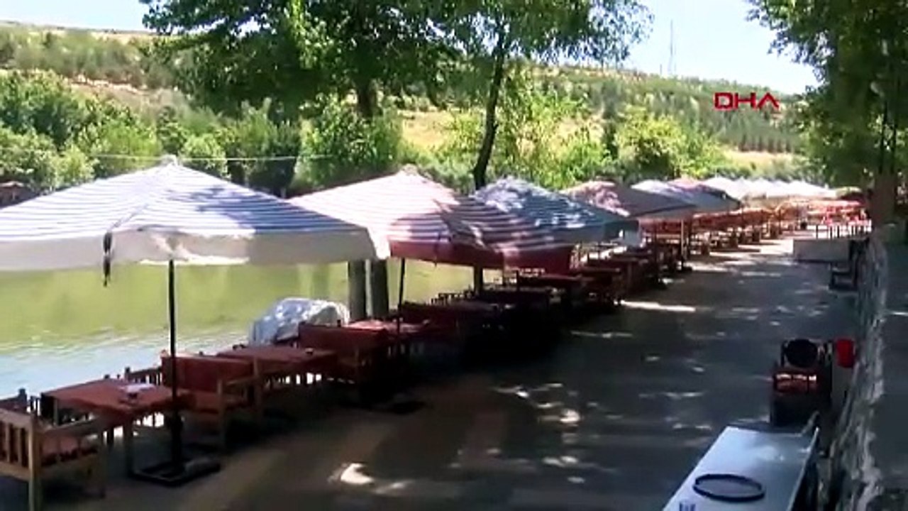Hava sıcaklığı 40 dereceyi aştı; sokaklar sessizliğe büründü
