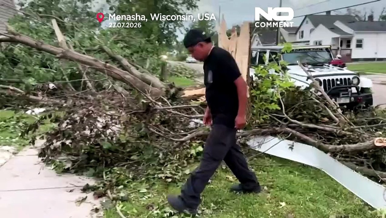 Wisconsin tornado leaves homes damaged and streets covered in debris