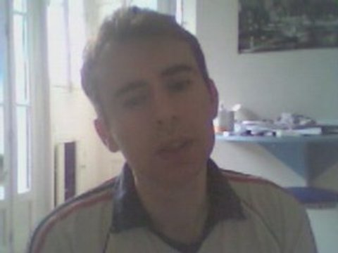 Wiwi égratigne Jimmy