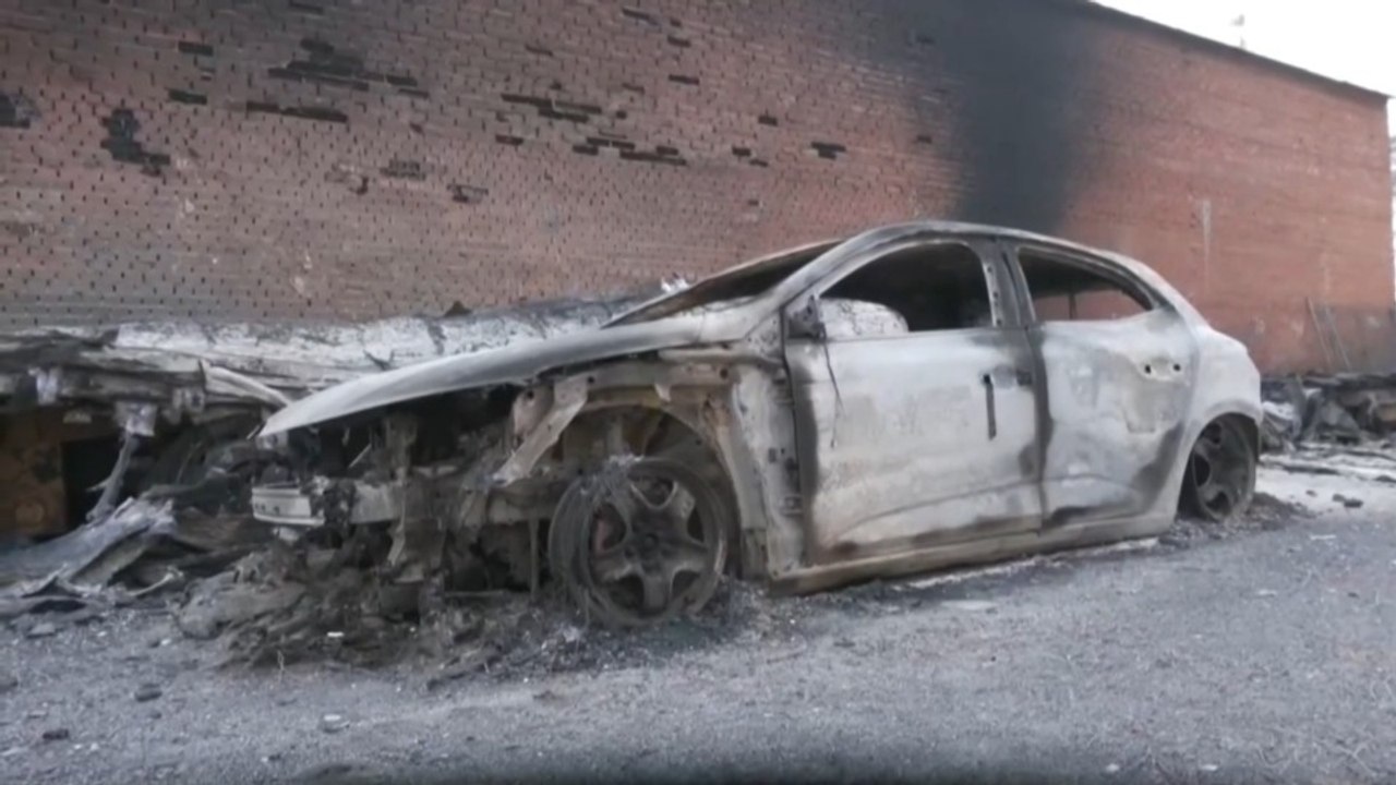 Imágenes de la devastación provocada por incendio en Casavieja (Ávila)