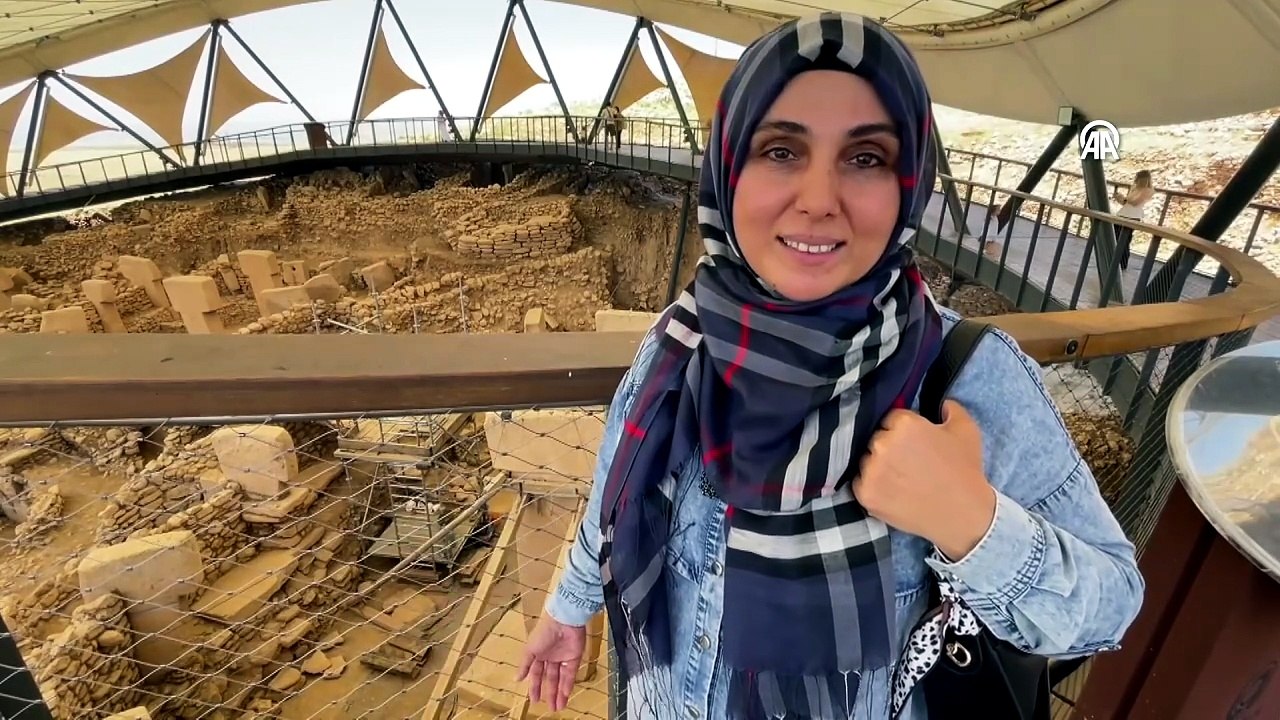 Sıcaktan kavrulan Şanlıurfa'da tarihin sıfır noktası Göbeklitepe serinliği ile dikkat çekiyor