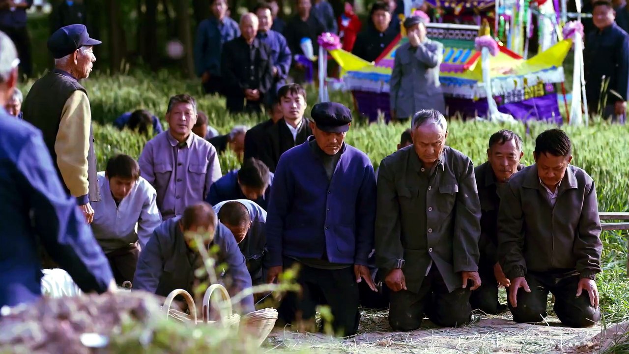 Vivir la tierra - Tráiler oficial VOSE