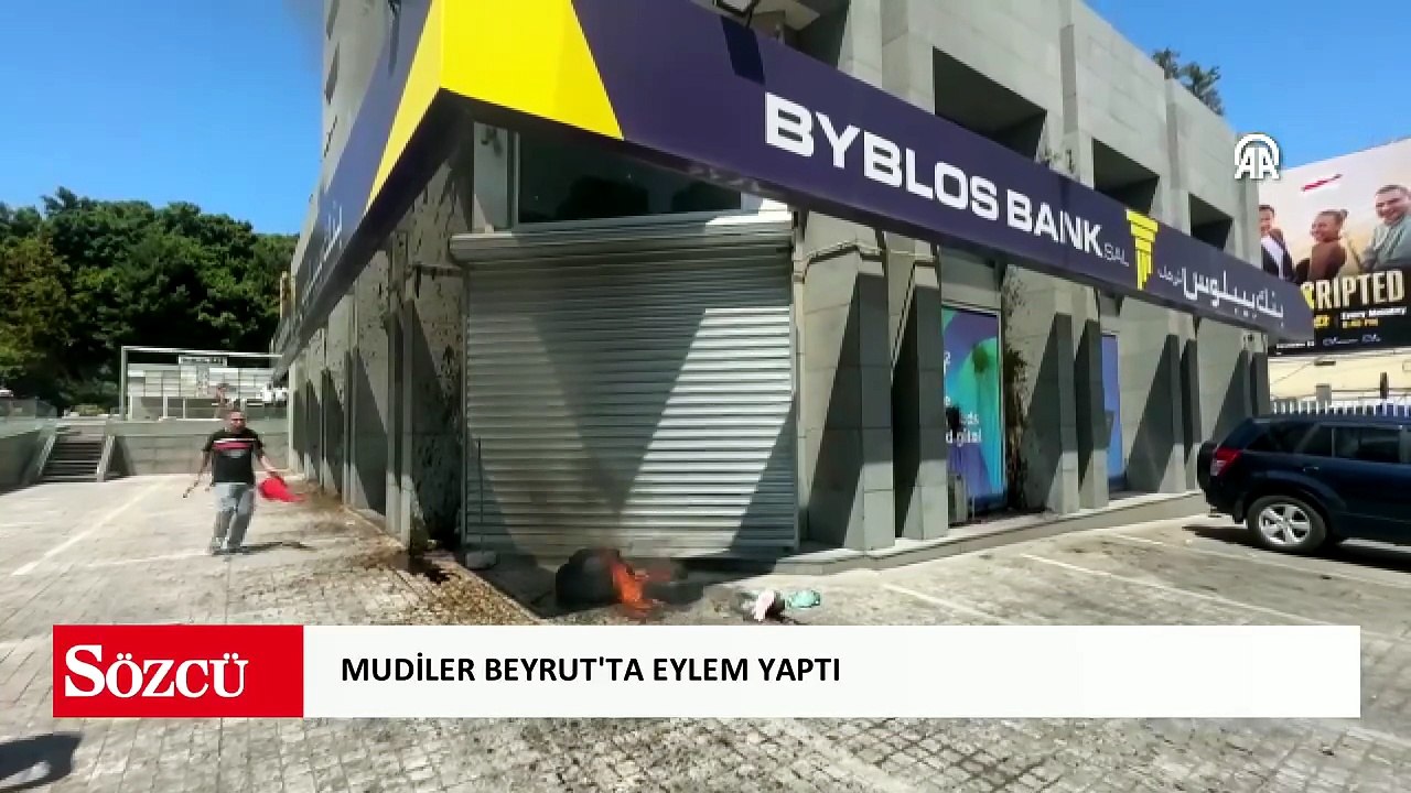 Lübnan'da banka hesapları 7 yıldır dondurulan mudiler Beyrut'ta eylem yaptı