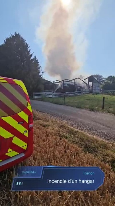 Incendie d'un hangar à Flavion, ce mardi 28 juillet 2026