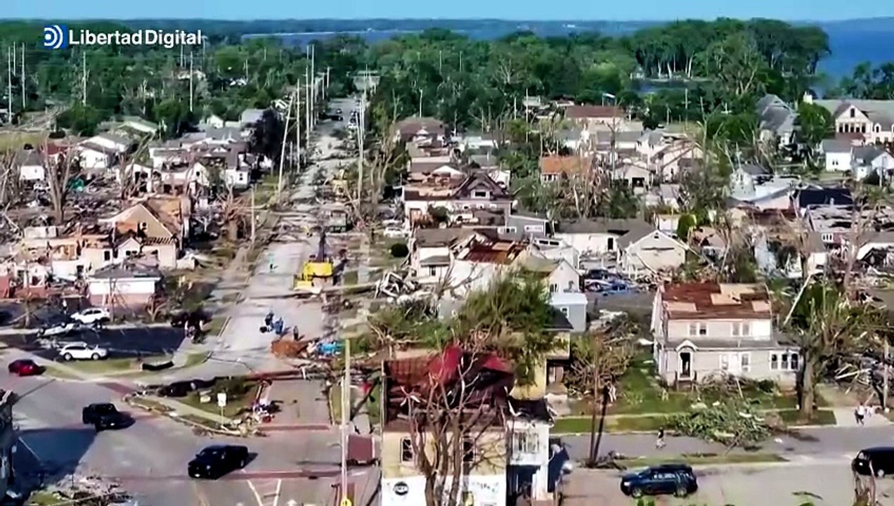 Un devastador tornado arrasa Wisconsin y destruye viviendas