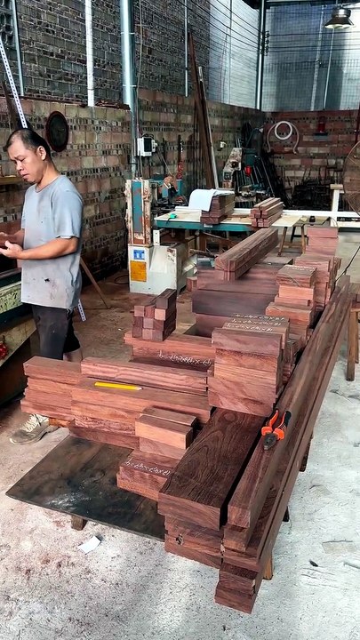 Custom-made for fans | Two long, scroll-shaped...