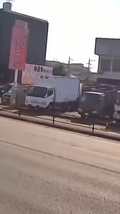 Vehicles sway uncontrollably during Japan's earthquake