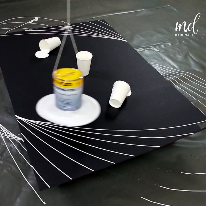 This painting method is so satisfying to watch!