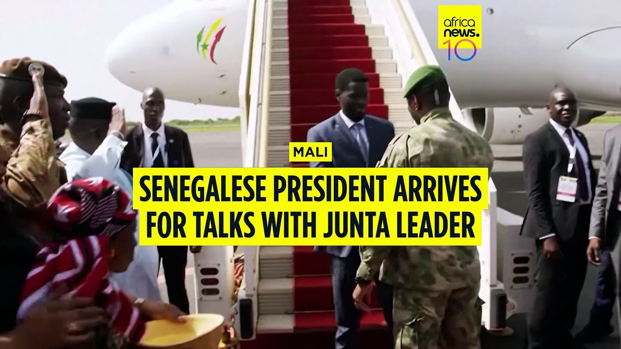Mali: Senegalese president arrives for talks with junta leader