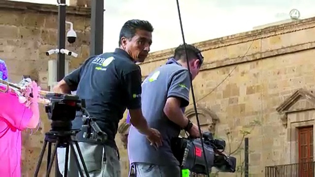 Someten a consulta que haya personas defensoras de audiencias