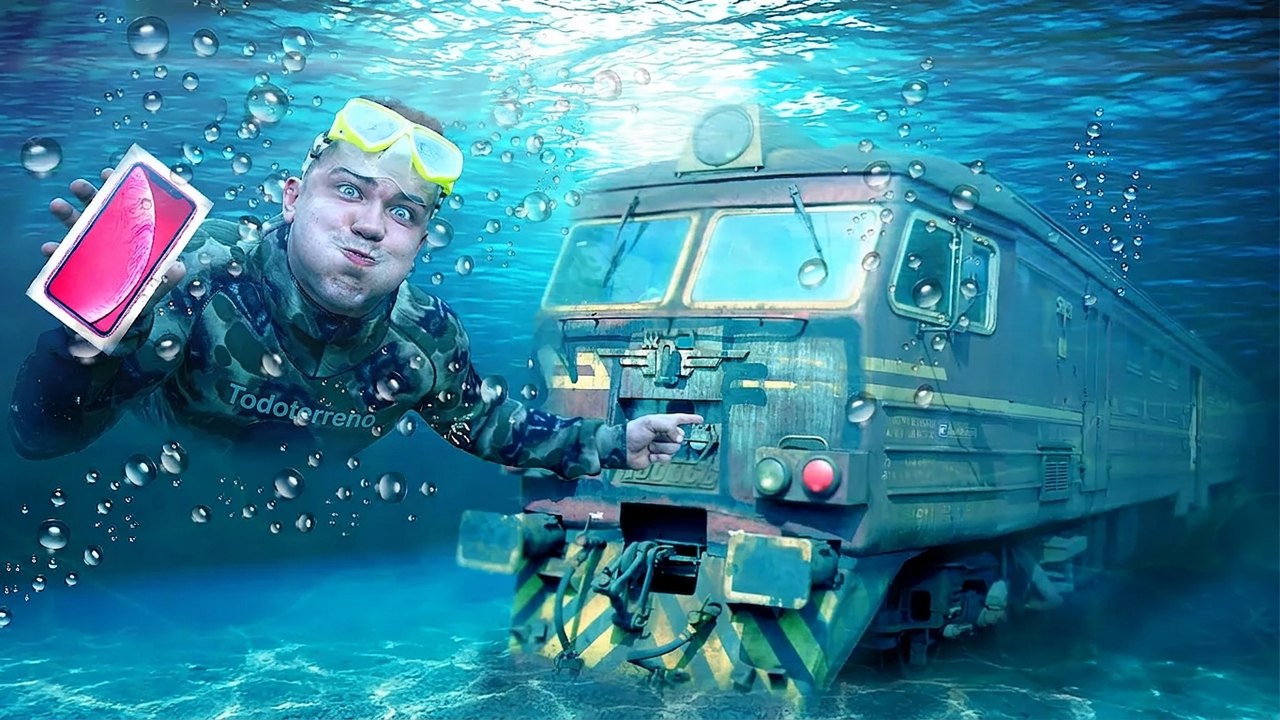 ¡Mira lo que encontramos bajo el agua donde se hundió un tren lleno de iPhones!