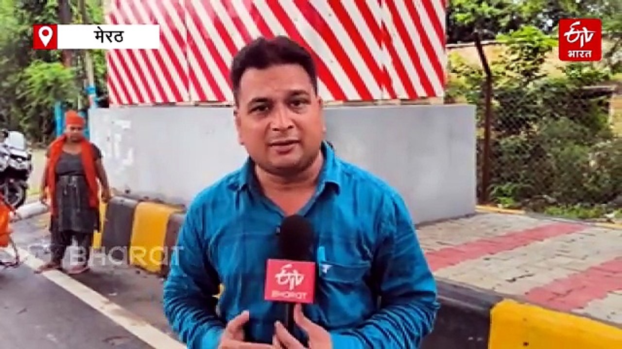 मेरठ कांवड़ यात्रा में हर किसी का दिल जीत रही हापुड़ की आरती, सास को पालकी में बिठाकर कराया गंगाजल का अभिषेक