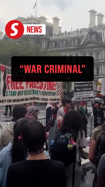 Protesters rally against Netanyahu's Washington visit