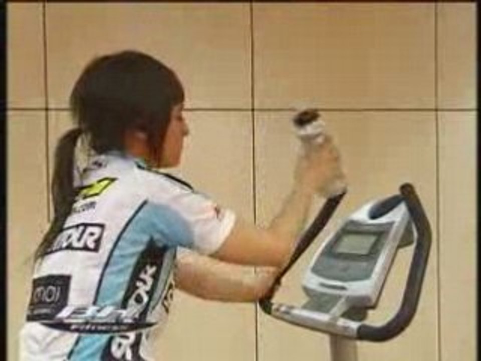 Bicicleta Estática BH FITNESS ZTX GENERATOR