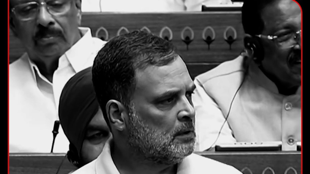 लोकसभा में राहुल गांधी बोले देश का भविष्य सड़कों पर आखिर क्यों उतरा?