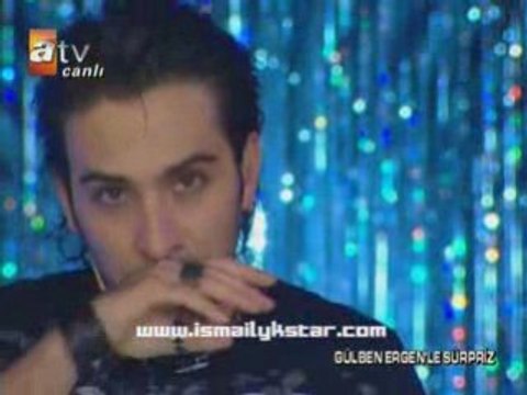İsmail YK - Yar Gitme (Gülben Ergen' le Süpriz)