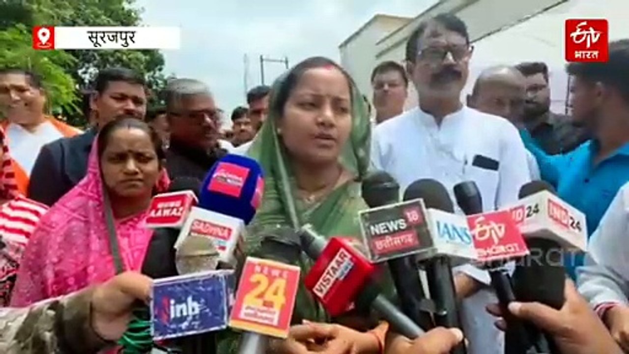 दूरस्थ क्षेत्रों के लिए एंबुलेंस सेवा को दिखाई गई हरी झंडी, कैबिनेट मंत्री ने कहा प्रदेश सरकार सेवा के लिए प्रतिबद्ध