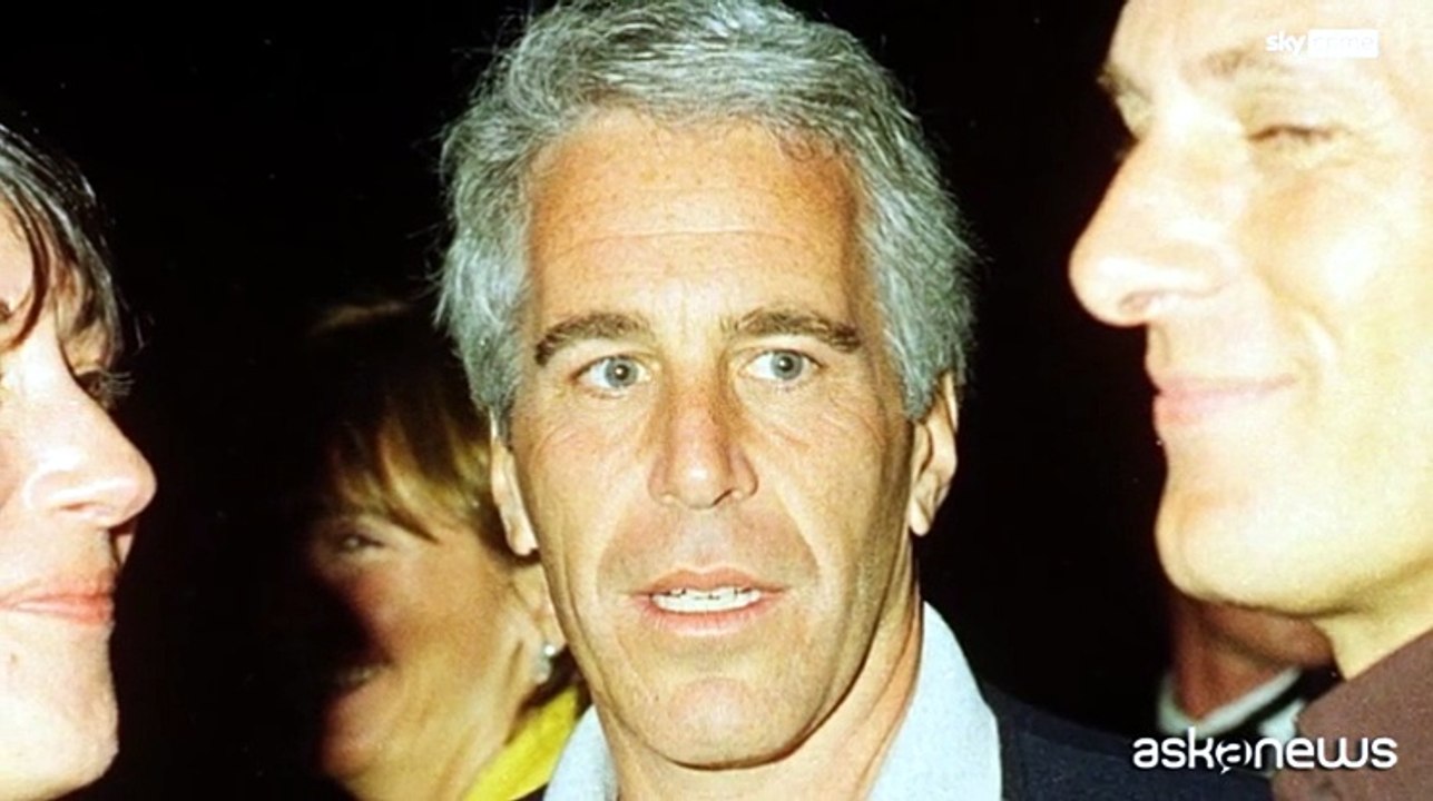 L'ascesa, la rete di potere, gli abusi, i silenzi: stasera in tv il documentario su Jeffrey Epstein