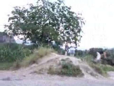 kévin romain et mwa saut bosse