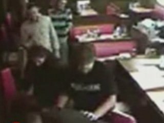 Kid Rock, rissa al bar