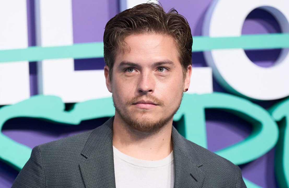 Dylan Sprouse vergleicht frühe Karriere mit 'Kinderarbeit'