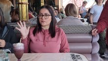 Mother experiences heartfelt reunion with daughter returning from military service