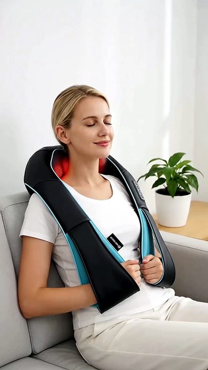 Mo Cuishle Shiatsu Neck & Back Massager with Heat 💆‍♂️ | Best Gift Idea #massager #giftideas #backpain #shorts #trending